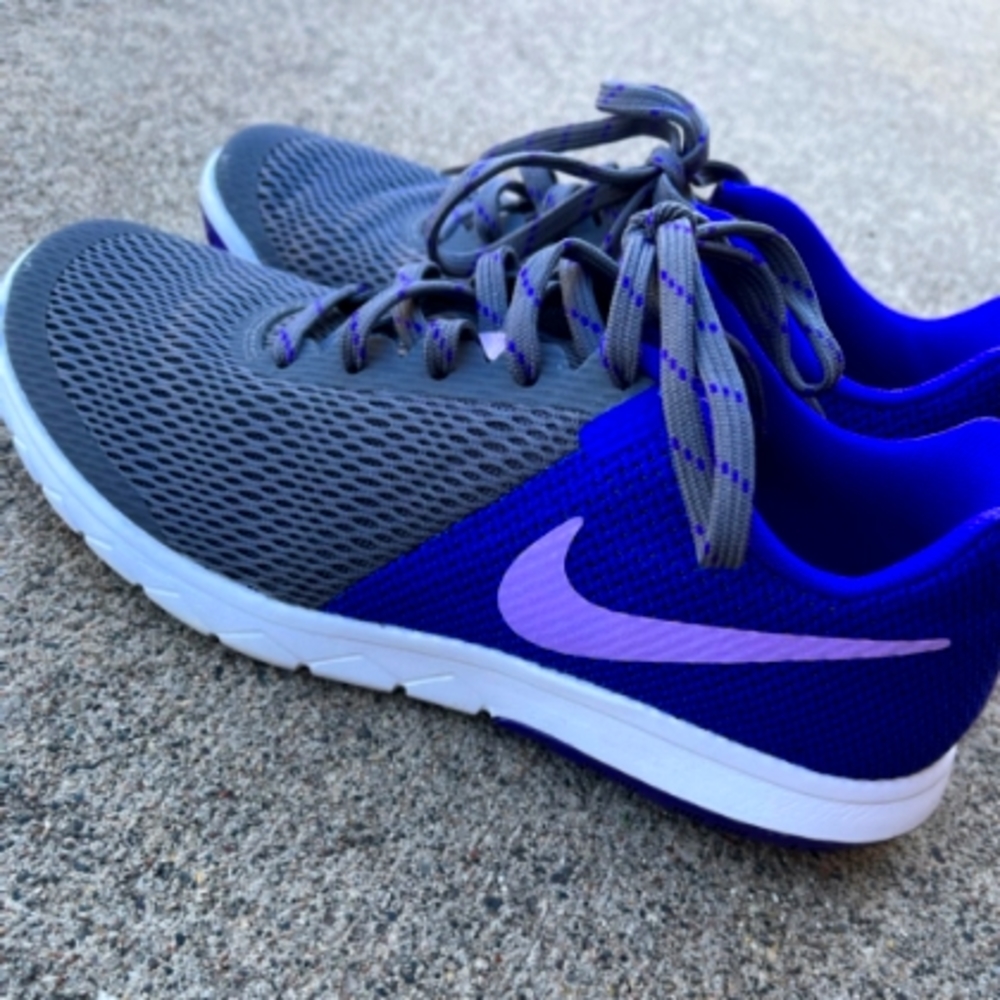 Nike women's shoes